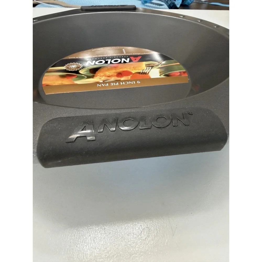 Anolon SureGrip 9